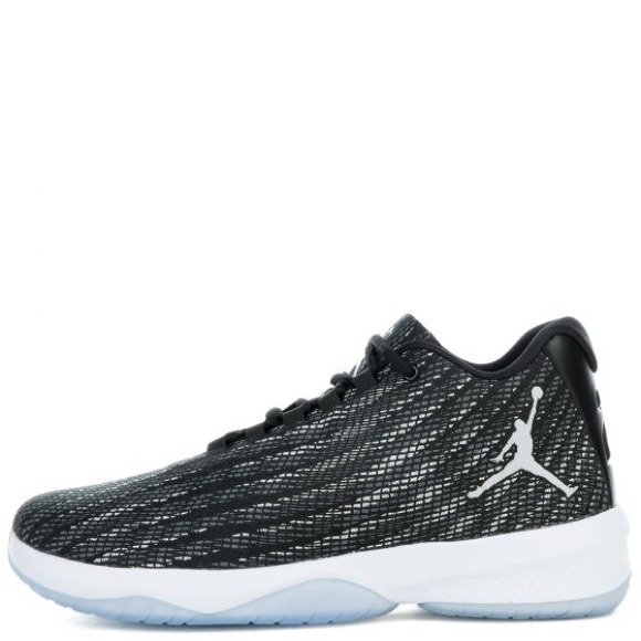 jordan b fly black and white